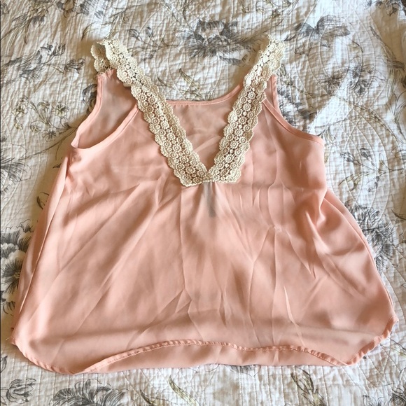 Pink tank top - Picture 2 of 2